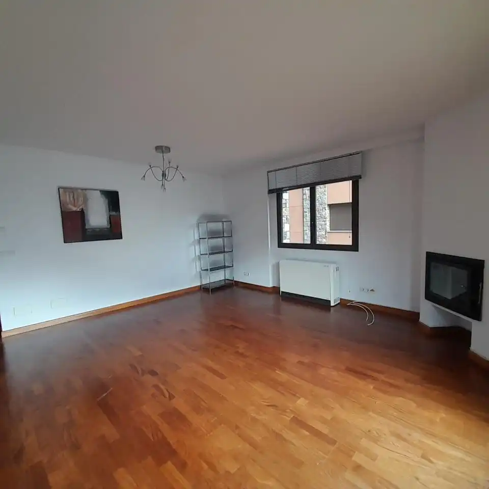 3-bedroom flat for rent in L'Aldosa, La Massana · 4 of 60