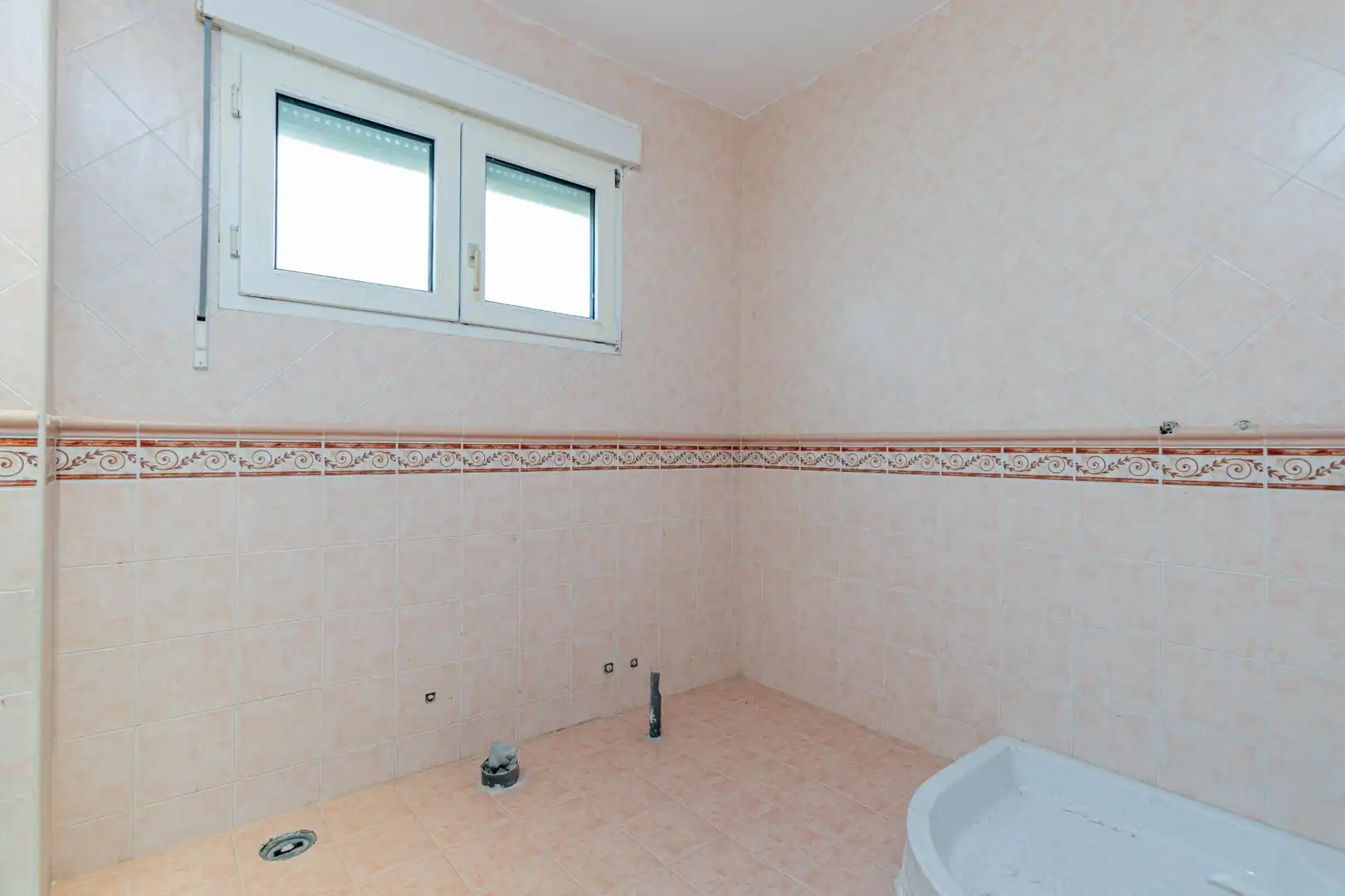 Baño de Casa o chalet en venta en Colmenar Viejo con Calefacción, Jardín privado y Terraza