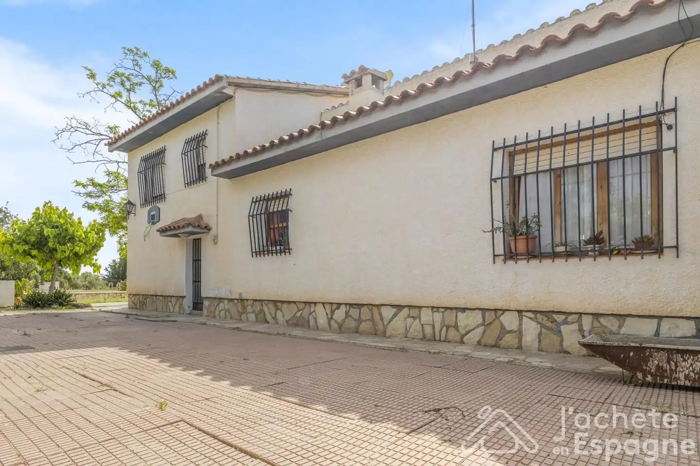 Exterior view of Houses for sale in San Vicente del Raspeig / Sant Vicent del Raspeig  with Private garden, Terrace and Swimming Pool