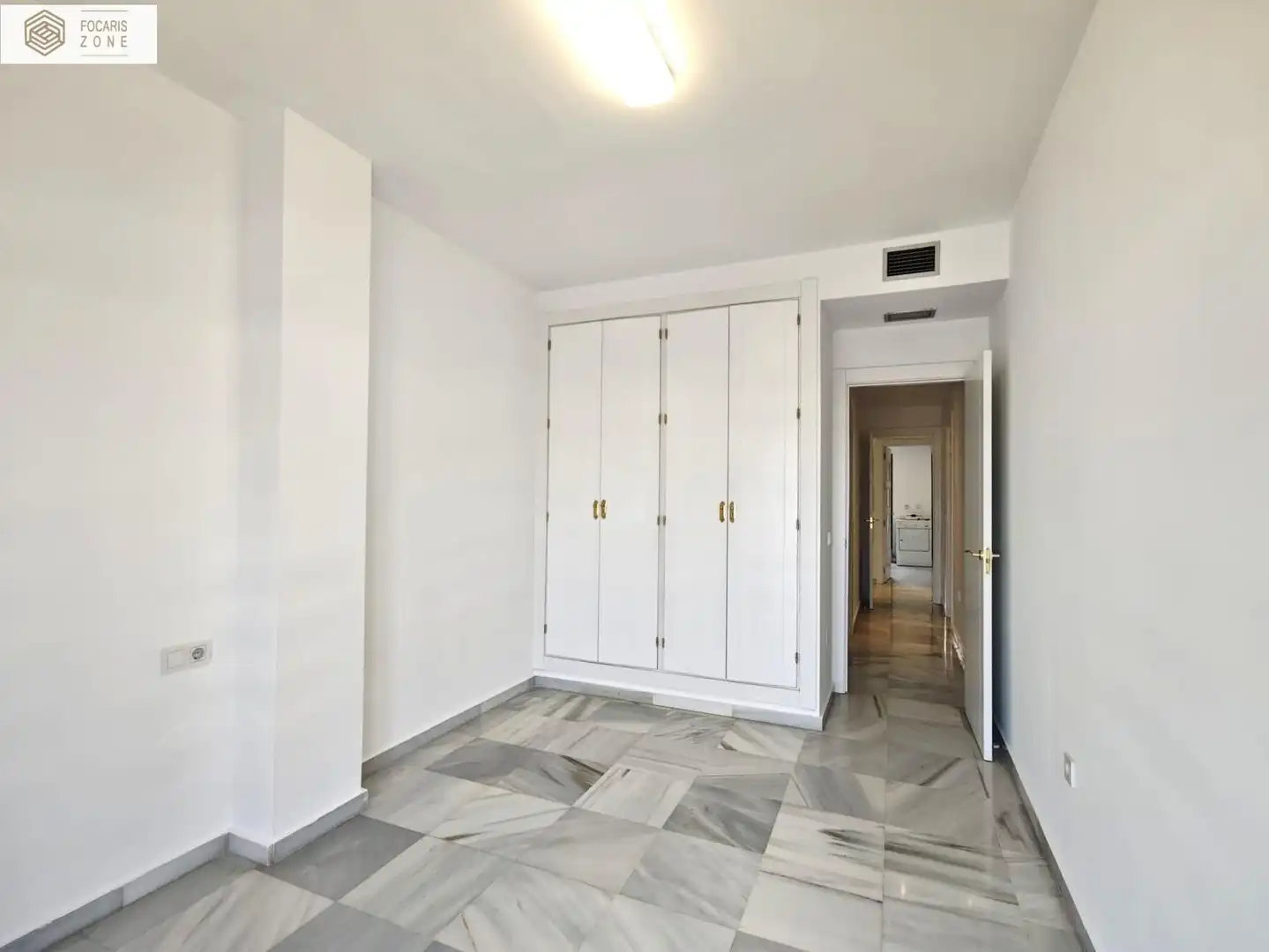 Wohnung zur Miete in Málaga mit Klimaanlage, Heizung und Terrasse