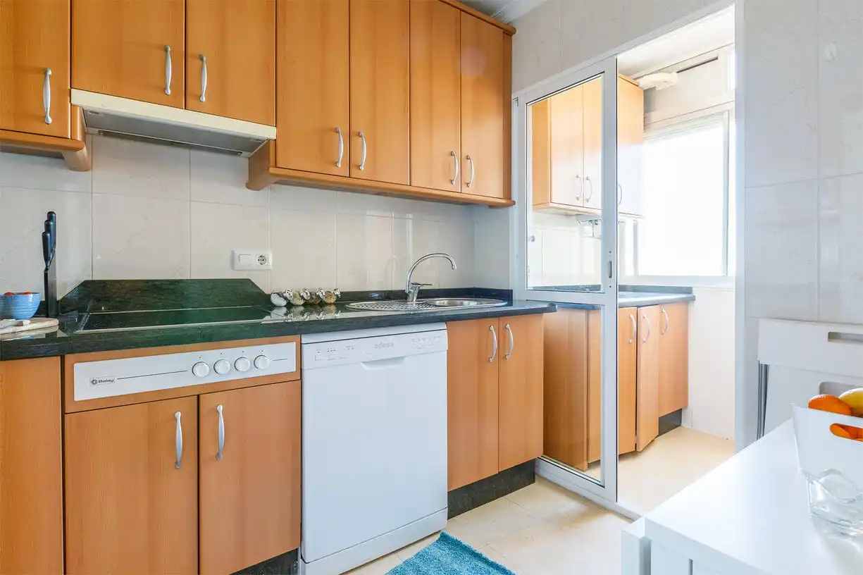 Kitchen of Flat for sale in Vélez-Málaga  with Air Conditioner, Terrace and Storage room