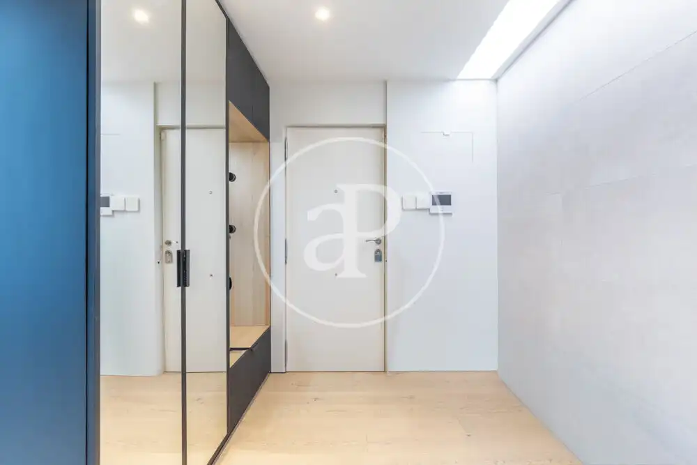 Flat for rent in Valencia  with Air Conditioner, Heating and Terrace