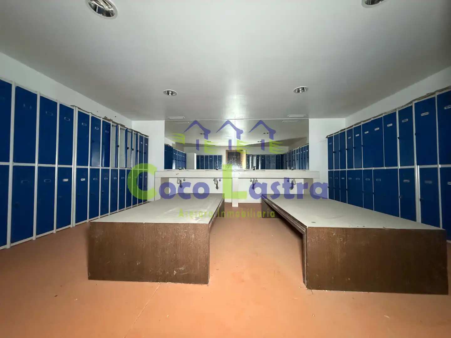 Edificio en venta en Aldeatejada