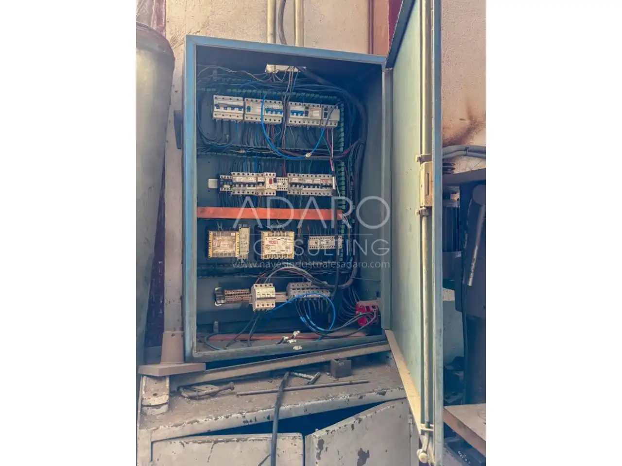 Nave industrial en venta en Calle Puerto de San Glorio, imagen 11