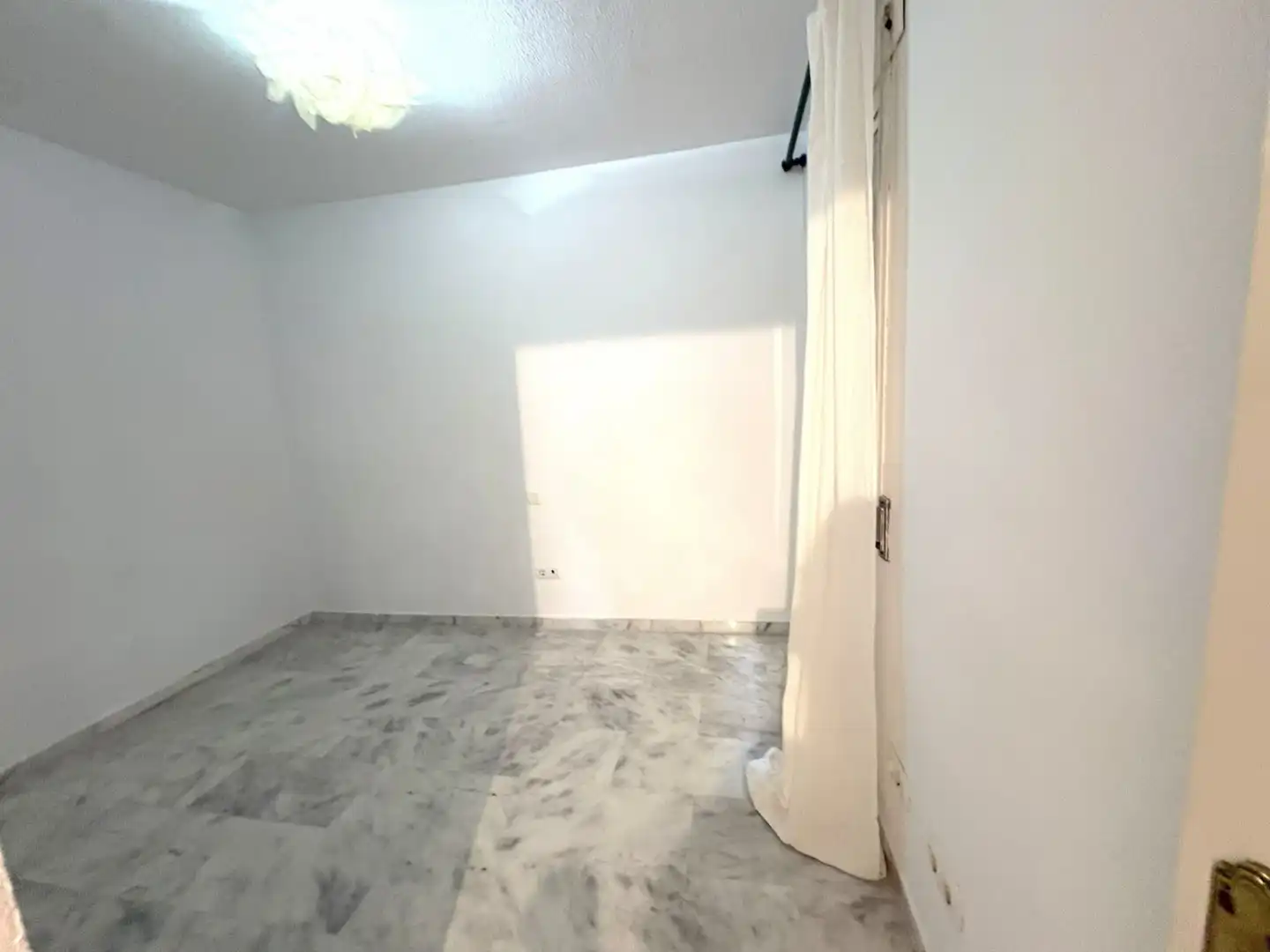 Bedroom of Flat for sale in Marbella  with Air Conditioner, Terrace and Storage room