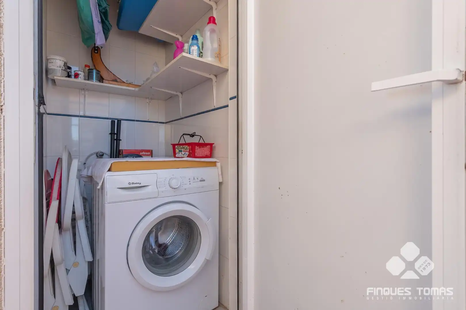 Baño de Piso en venta en Cunit con Aire acondicionado, Terraza y Amueblado