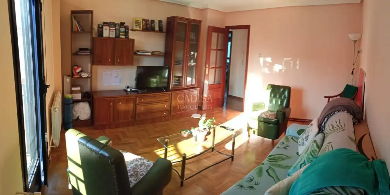 Wohnzimmer von Dachboden zur Miete in Salamanca mit Heizung, Parkett und Terrasse