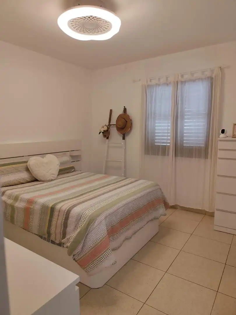 Habitación de Casa adosada en venta en Candelaria con Terraza, Trastero y Amueblado