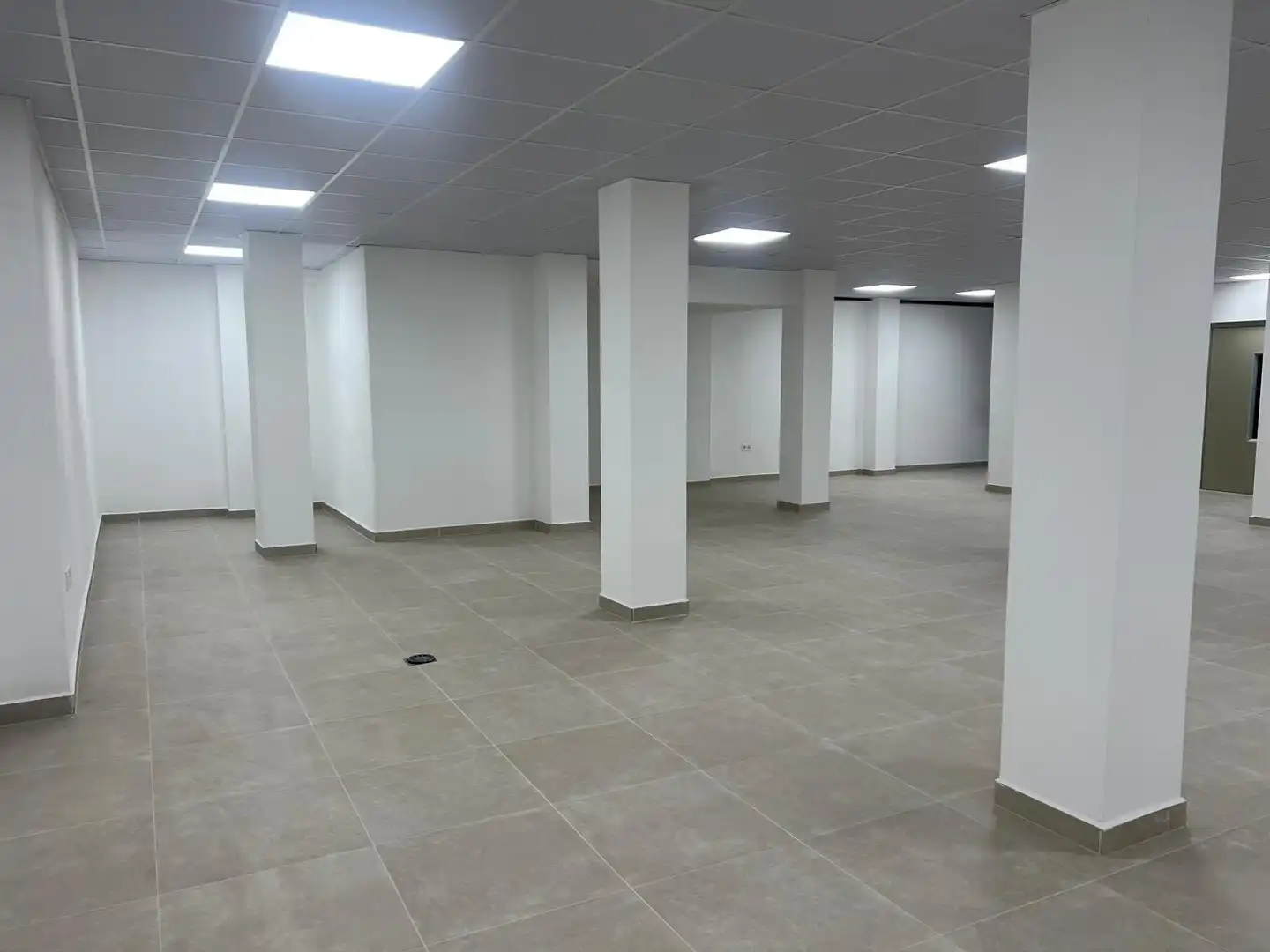 Local comercial de lloguer a Centro, imagen 9
