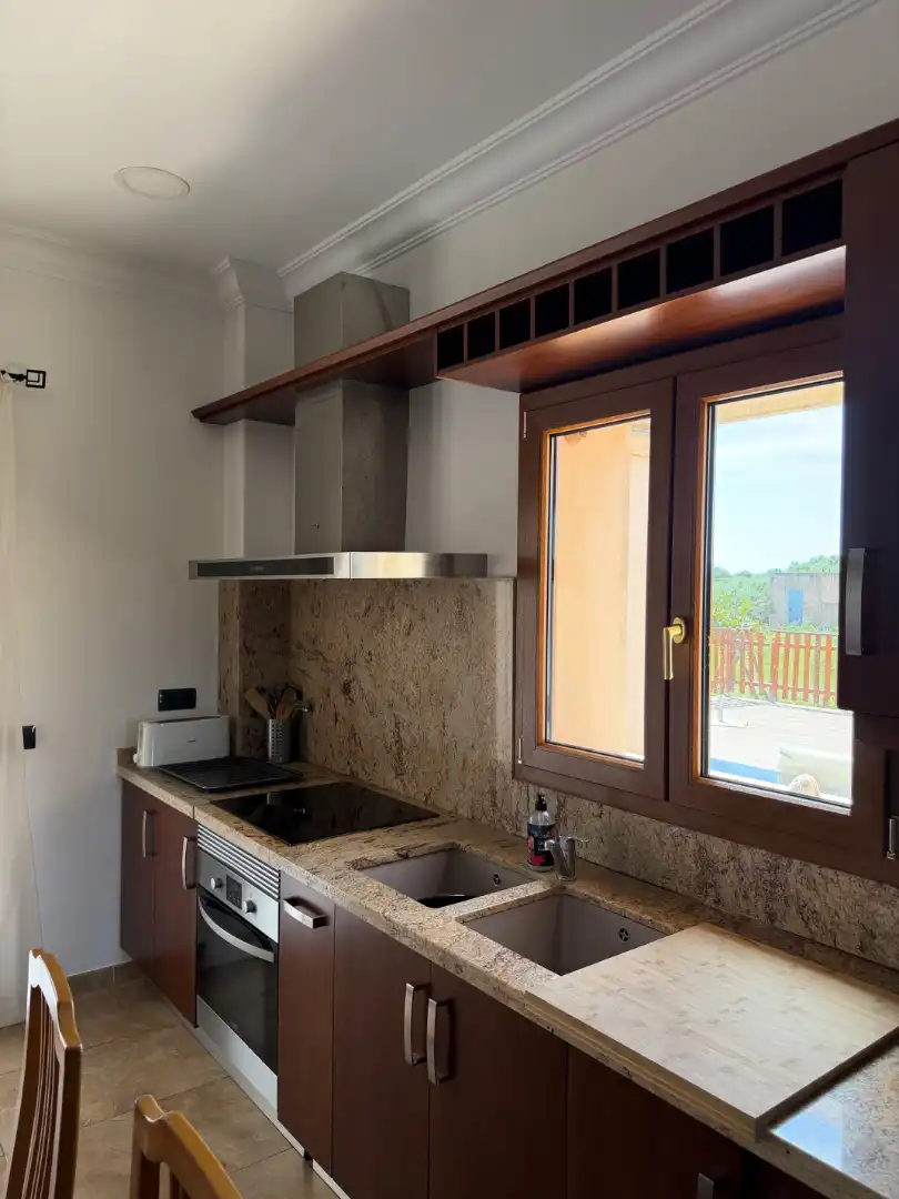 Cocina de Finca rústica de alquiler en Manacor con Aire acondicionado, Calefacción y Jardín privado