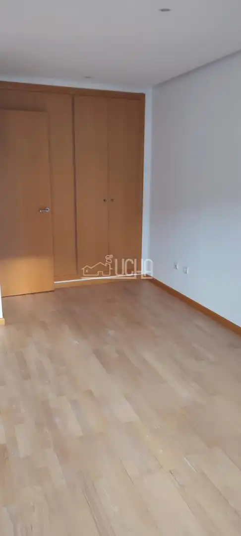 Piso en venta en Calle SAN VICENTE MARTIR, Arrancapins