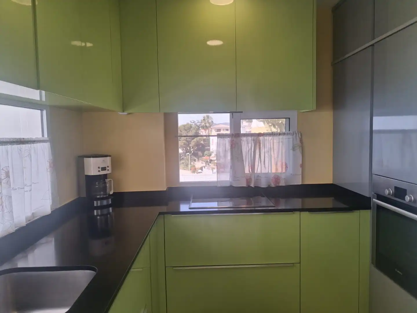 Kitchen of Flat for rent in Peñíscola / Peníscola  with Air Conditioner, Terrace and Swimming Pool