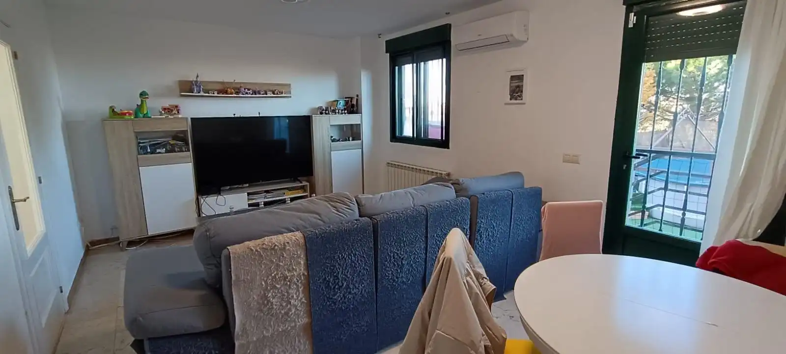 Living room of Detached homes for sale in Zamora Capital   with Air Conditioner, Heating and Private garden