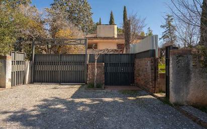 Vista exterior de Casa o xalet en venda en Albolote amb Terrassa, Traster i Moblat