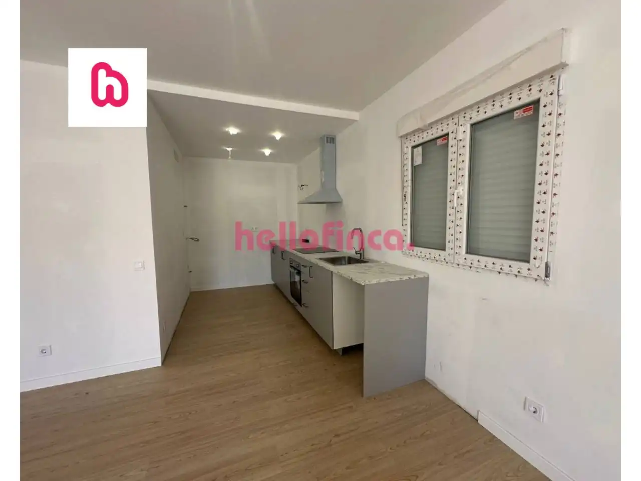 Cocina de Piso en venta en Manresa con Parquet, Terraza y Alarma