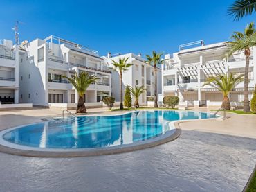 Apartament amb balcó en venda a Calle Mar Negro