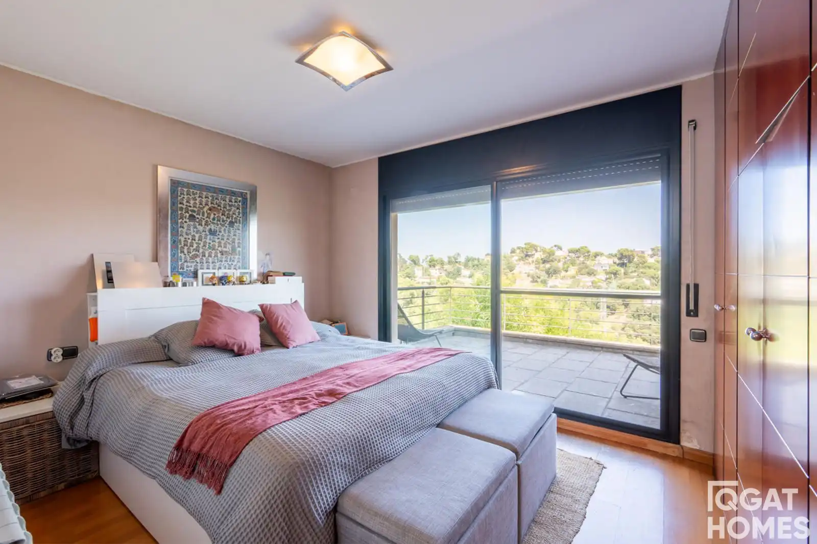 Habitación de Casa o chalet en venta en Sant Cugat del Vallès con Calefacción, Terraza y Trastero