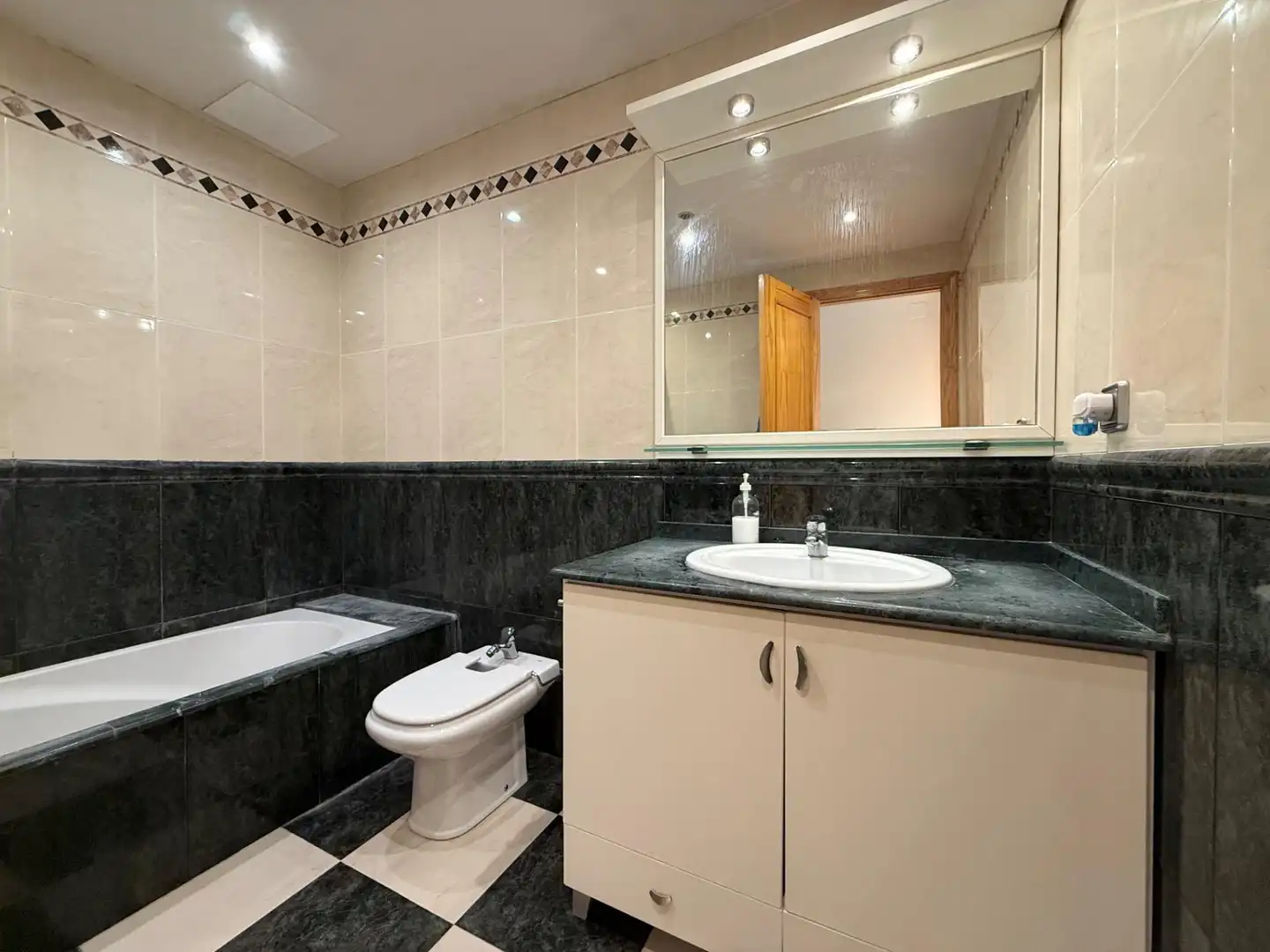 Baño de Casa o chalet en venta en Sant Jaume d'Enveja con Aire acondicionado, Calefacción y Terraza