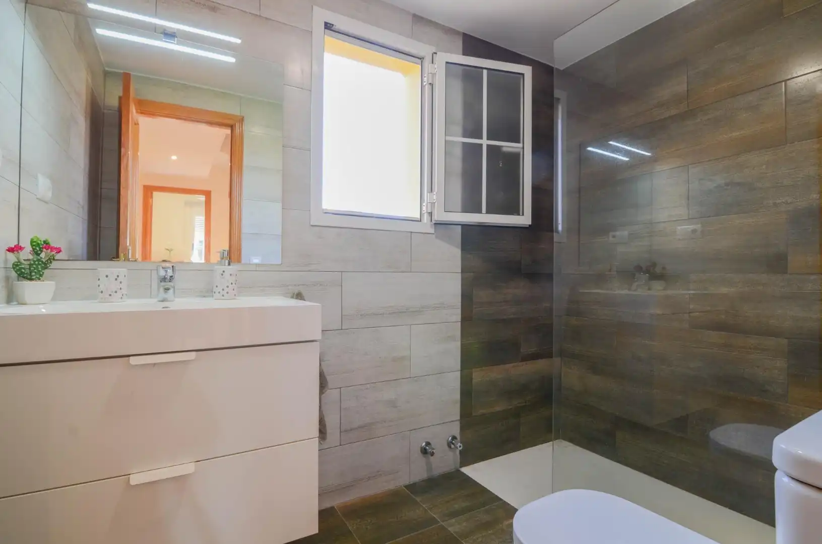 Terraced house with terrace to rent in Alfinach - Los Monasterios, imagen 25