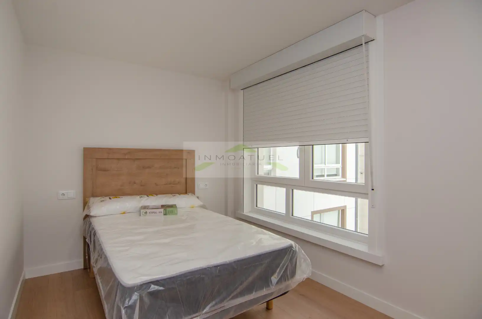 Habitación de Piso de alquiler en A Coruña Capital  con Calefacción, Amueblado y Horno