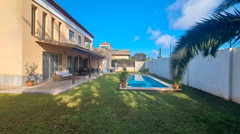 Foto 2 de Casa o xalet en venda a Calle Chipiona, La Hacienda - Nueva Andalucía, Dos Hermanas