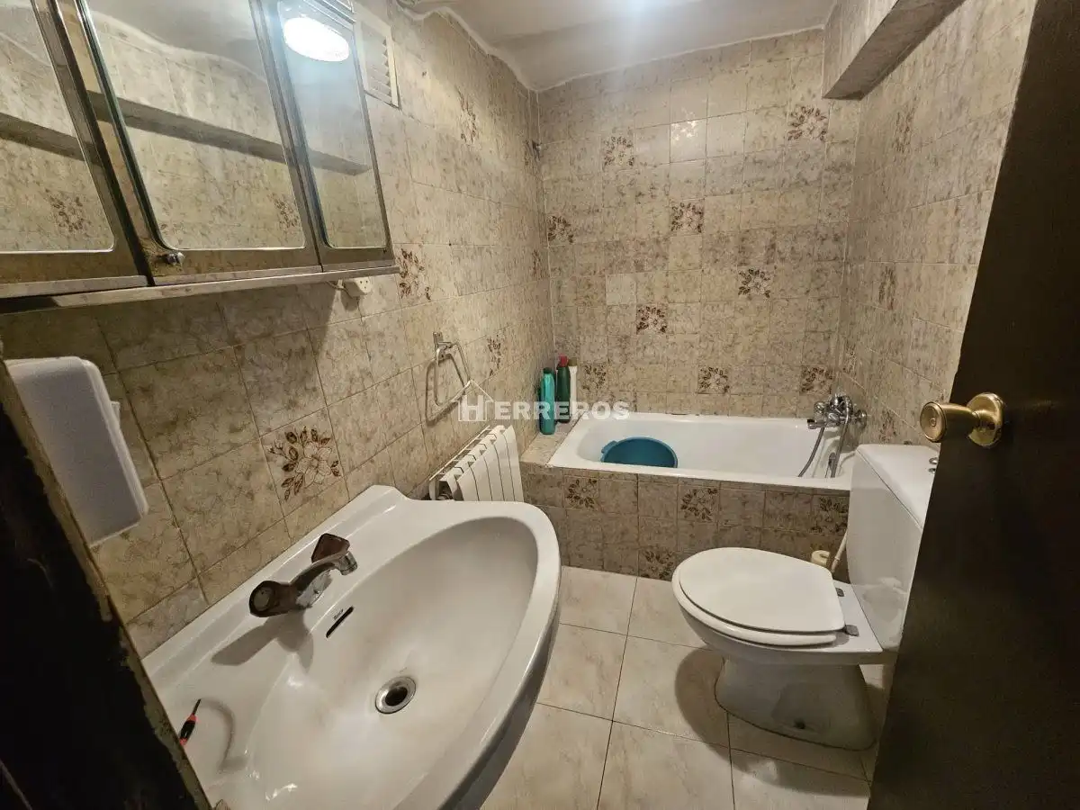 Casa amb terrassa en venda a lorenzo iñiguez, imagen 14