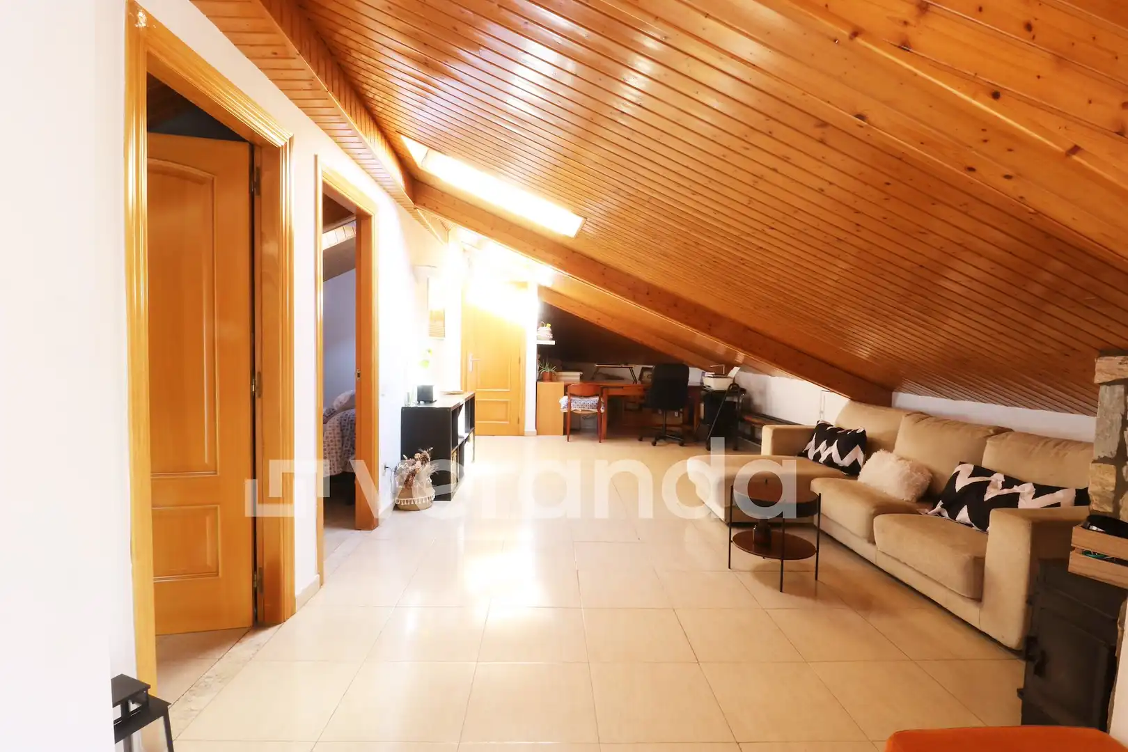 Sala d'estar de Dúplex en venda en Ripollet amb Calefacció, Terrassa i TV