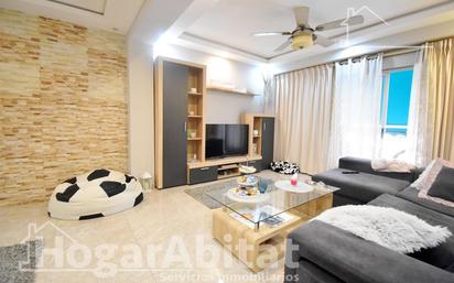 Living room of Flat for sale in Gandia  with Air Conditioner and Balcony