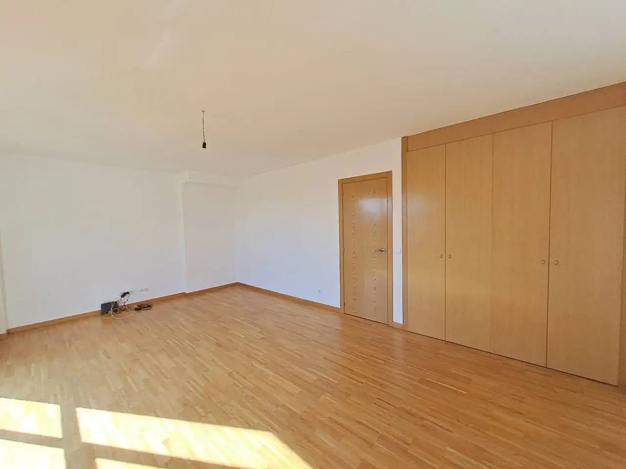 Bedroom of Houses for sale in Valdorros  with Heating, Private garden and Parquet flooring