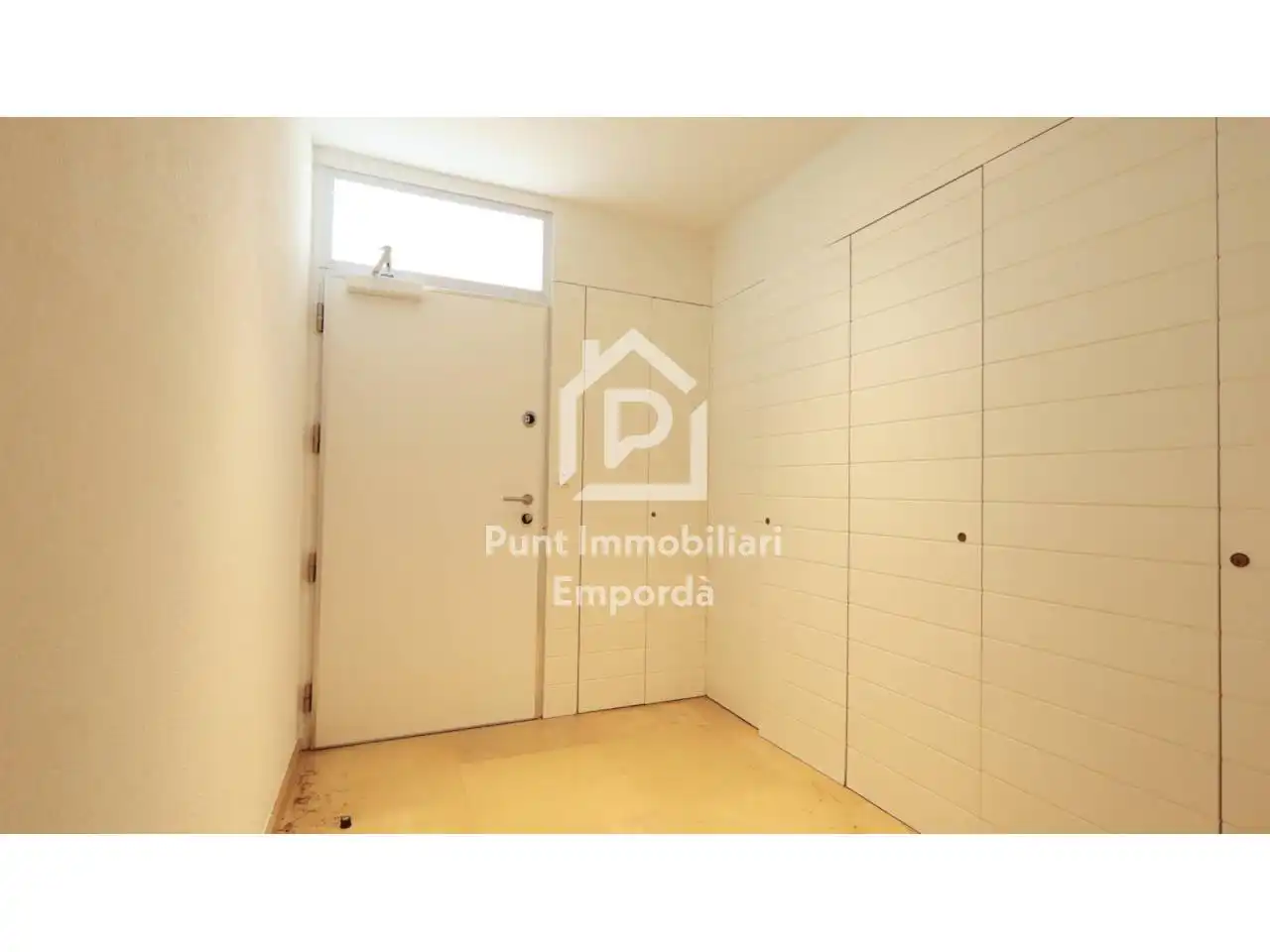 Flat for sale in Llançà  with Air Conditioner, Heating and Terrace