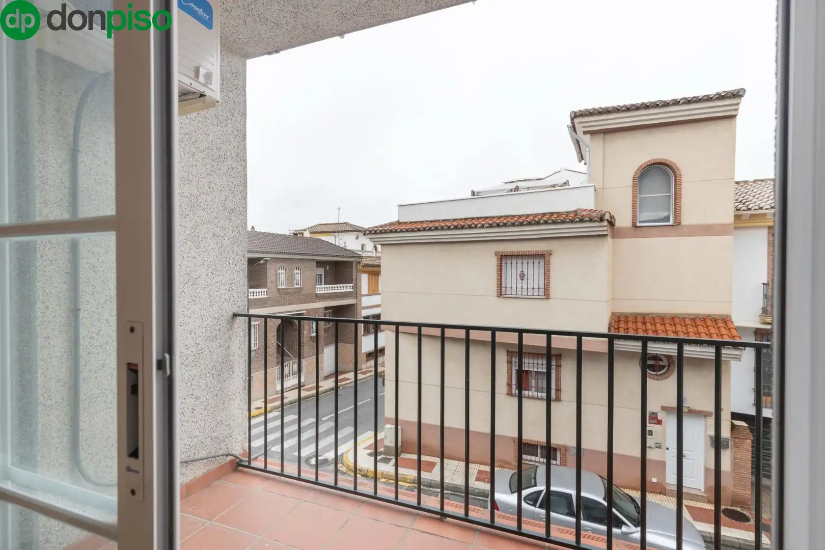 Reihenhaus mit Garten zum Verkauf in Calle de Joaquim Blume 46, imagen 19