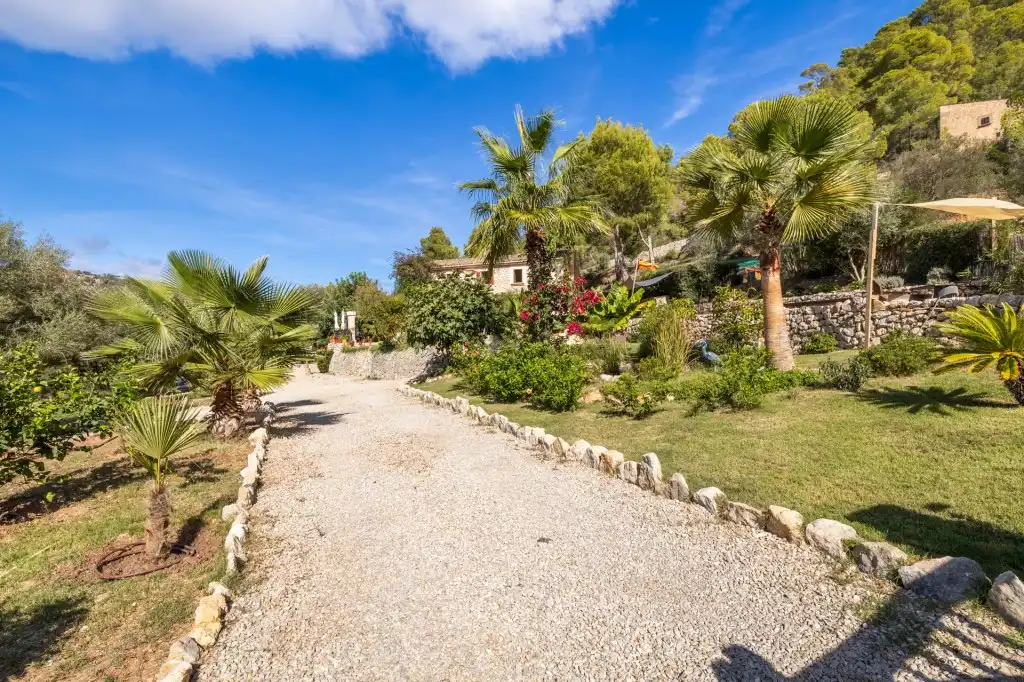 Garten von Country house zum Verkauf in Andratx mit Klimaanlage, Heizung und Privatgarten