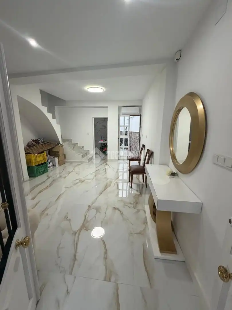 Haus oder Chalet zum Verkauf in Lucena mit Möbliert