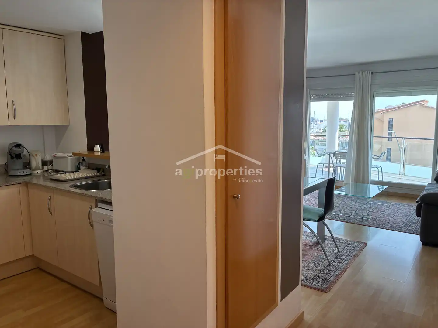 Apartments for sale in Roses  with Parquet flooring, Terrace and Furnished