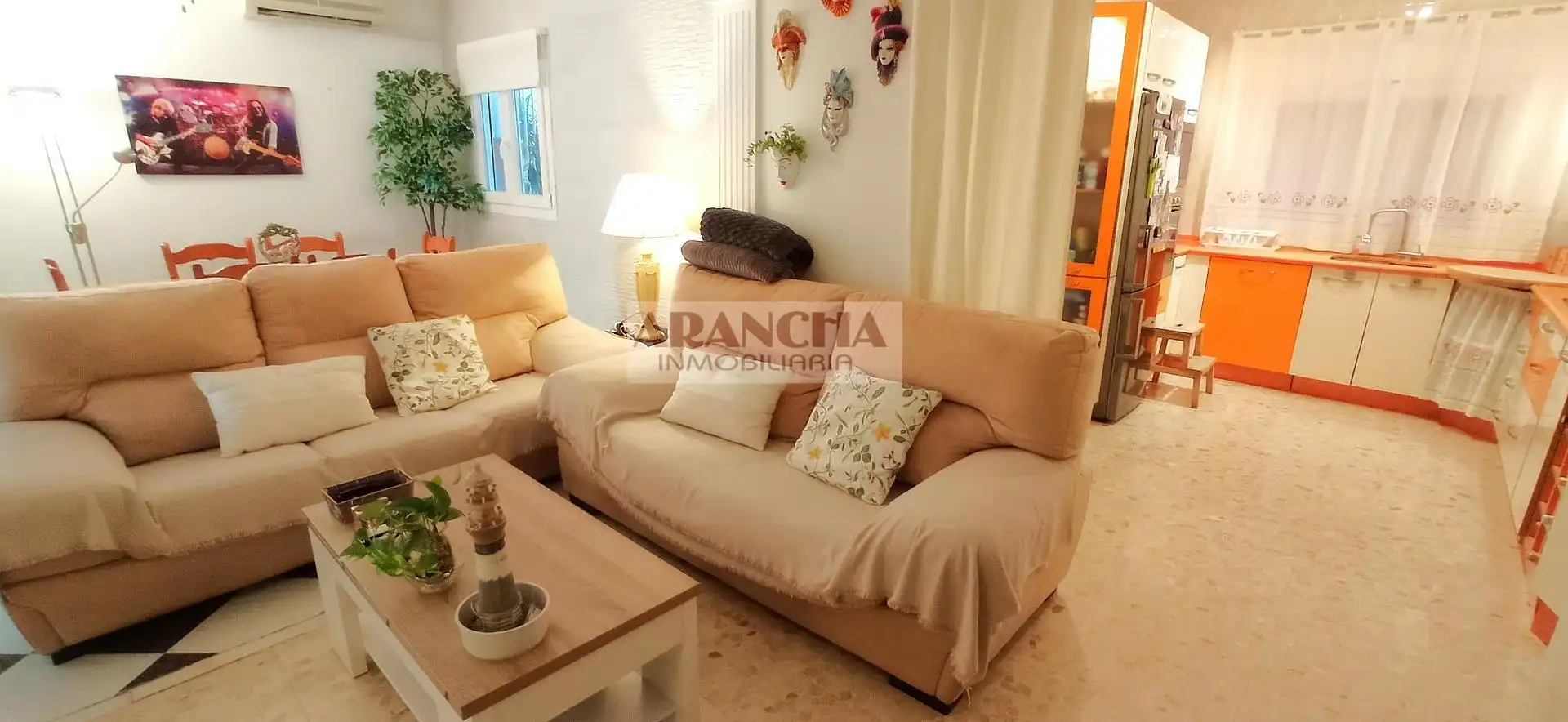 Sala de estar de Planta baja en venta en Chipiona