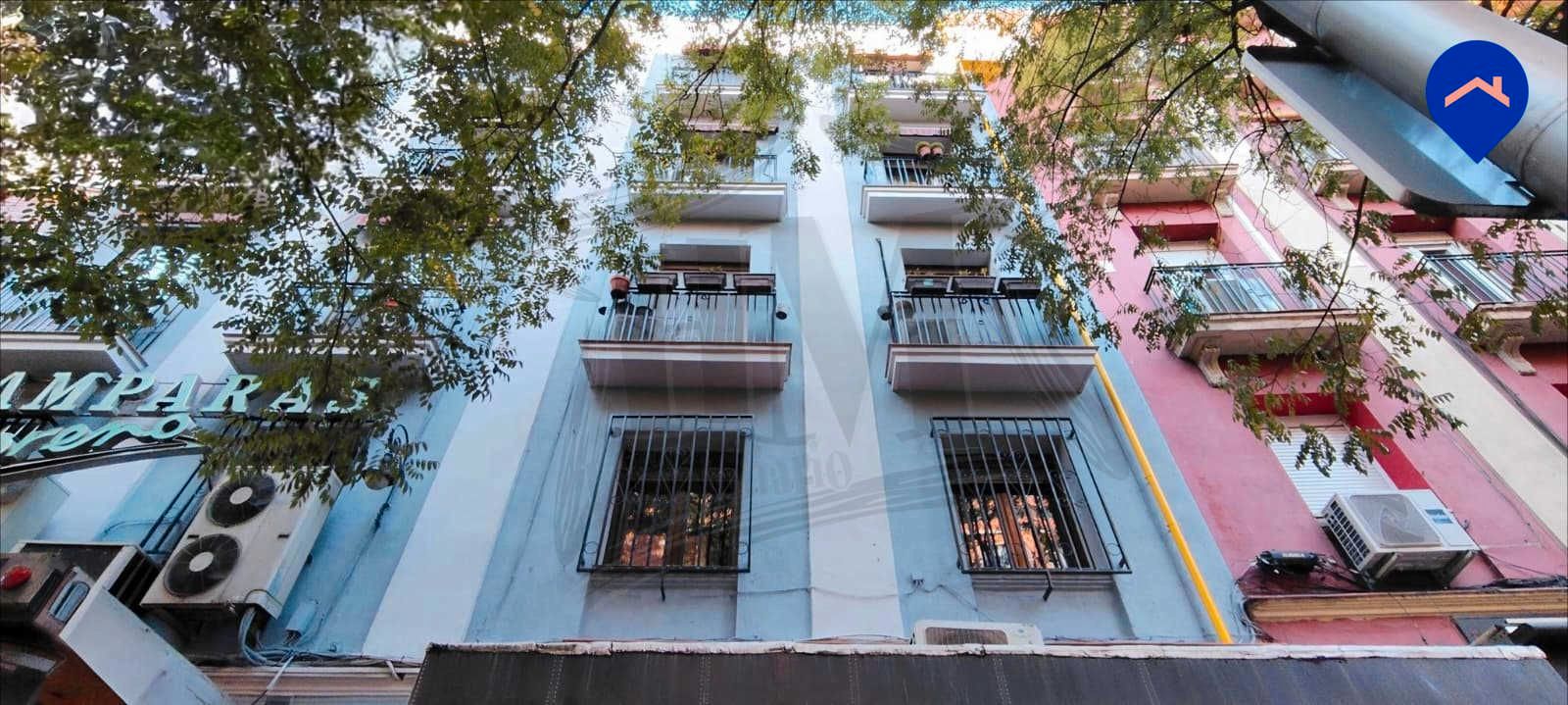 Vista exterior de Traster en venda en  Madrid Capital