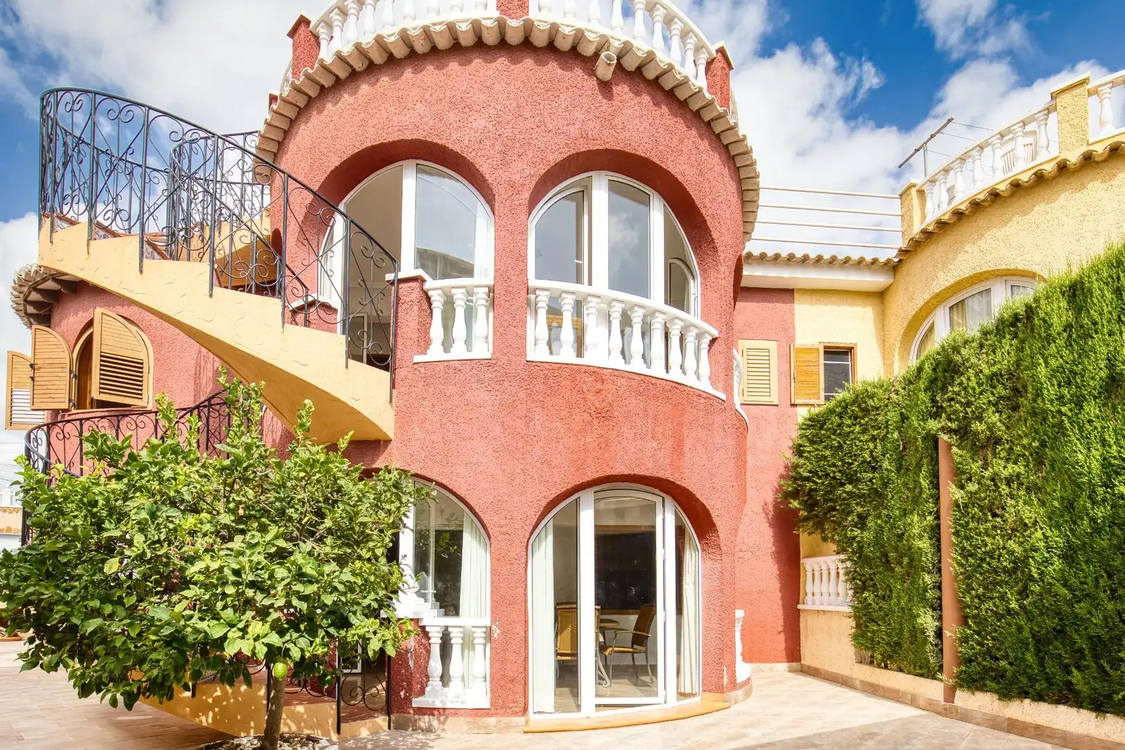 Vista exterior de Casa o chalet en venta en Torrevieja con Aire acondicionado, Calefacción y Terraza