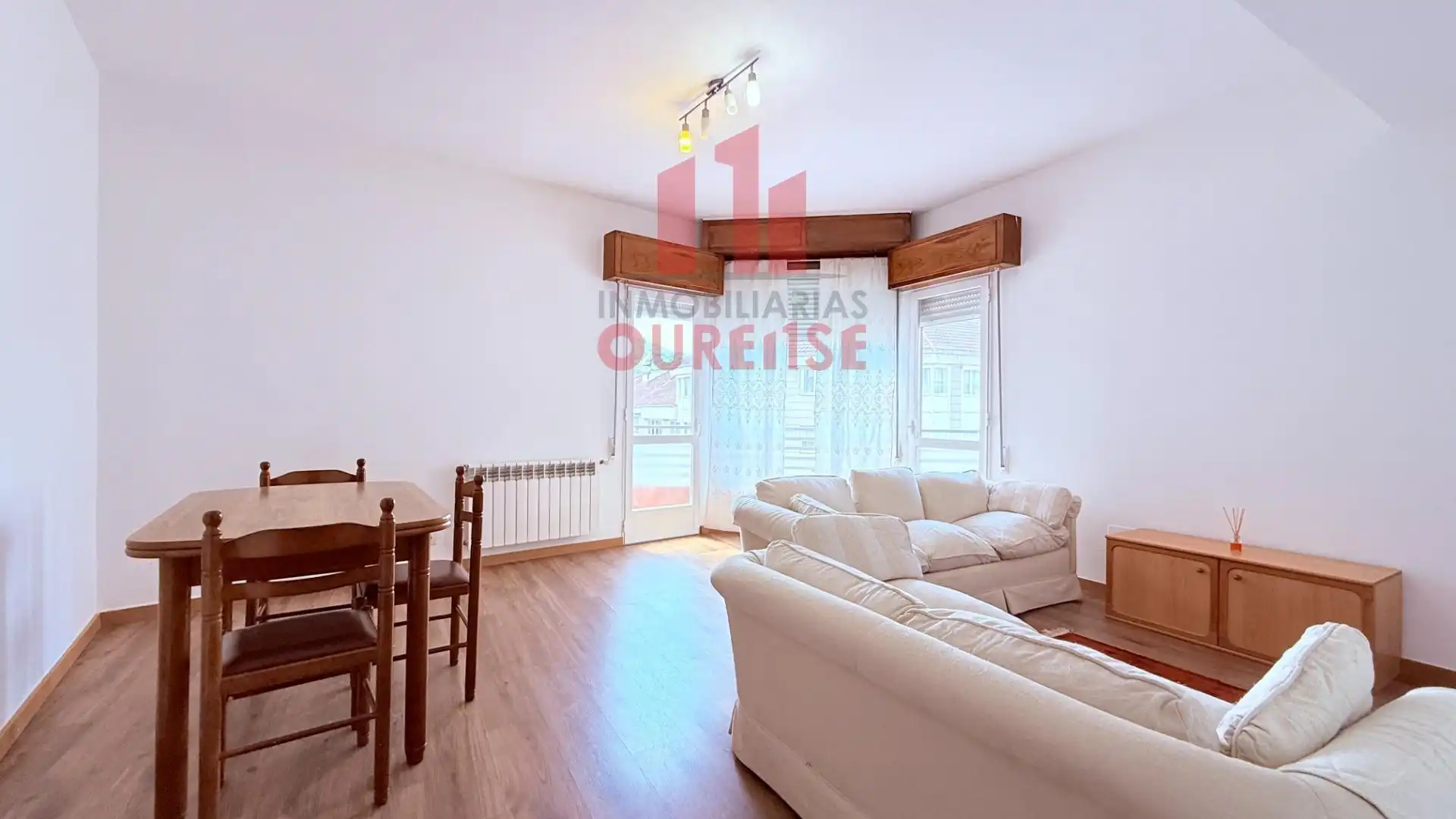 Sala de estar de Piso de alquiler en Ourense Capital  con Calefacción