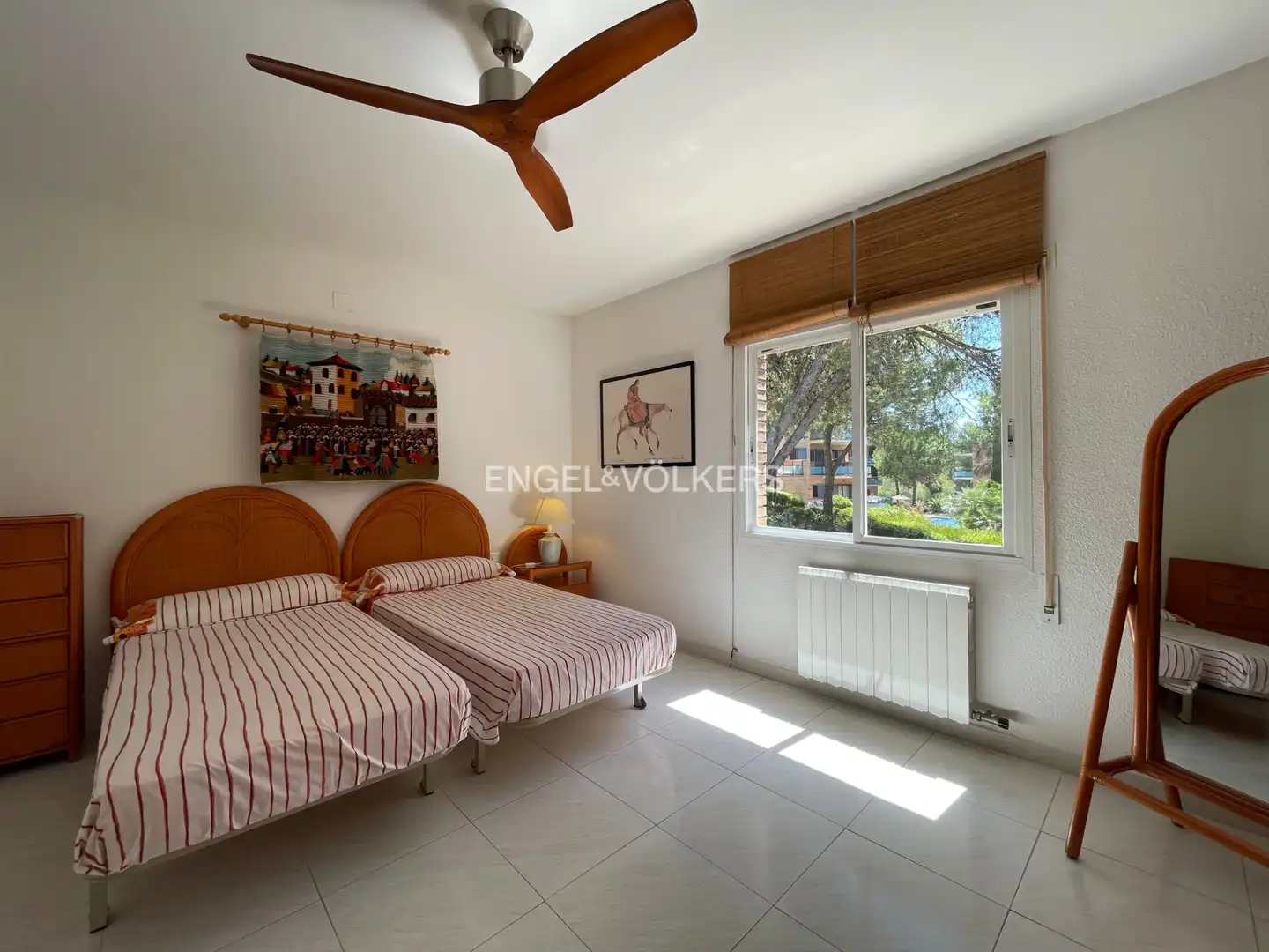 Dormitori de Casa o xalet en venda en Salou amb Aire condicionat, Calefacció i Jardí privat