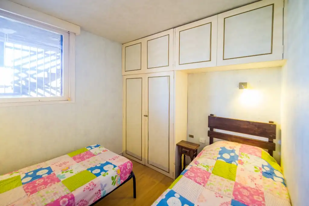 Habitación de Piso en venta en Castell d'Aro, Platja d'Aro i s'Agaró con Calefacción, Amueblado y Balcón