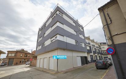 Vista exterior de Casa adosada en venda en Rincón de Soto amb Terrassa