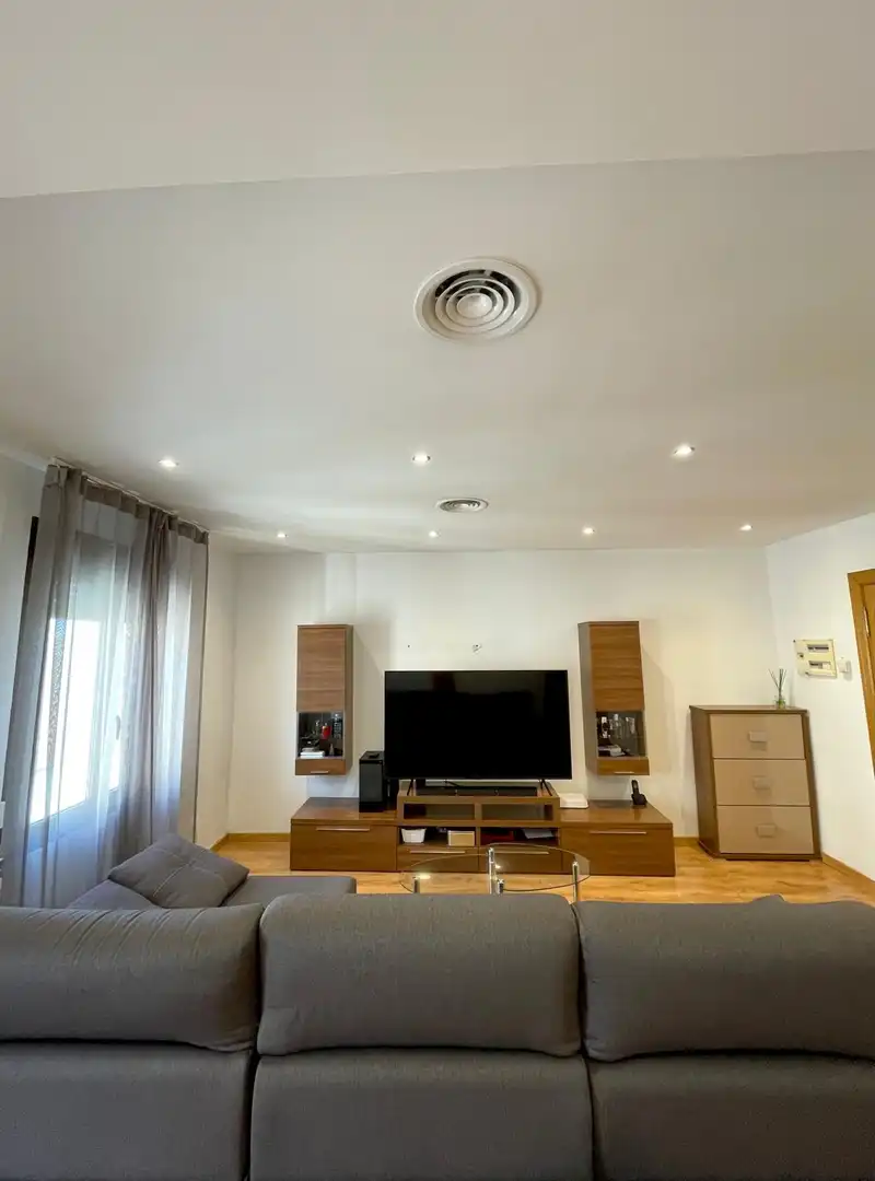 Sala de estar de Piso en venta en Monzón con Aire acondicionado, Calefacción y Amueblado