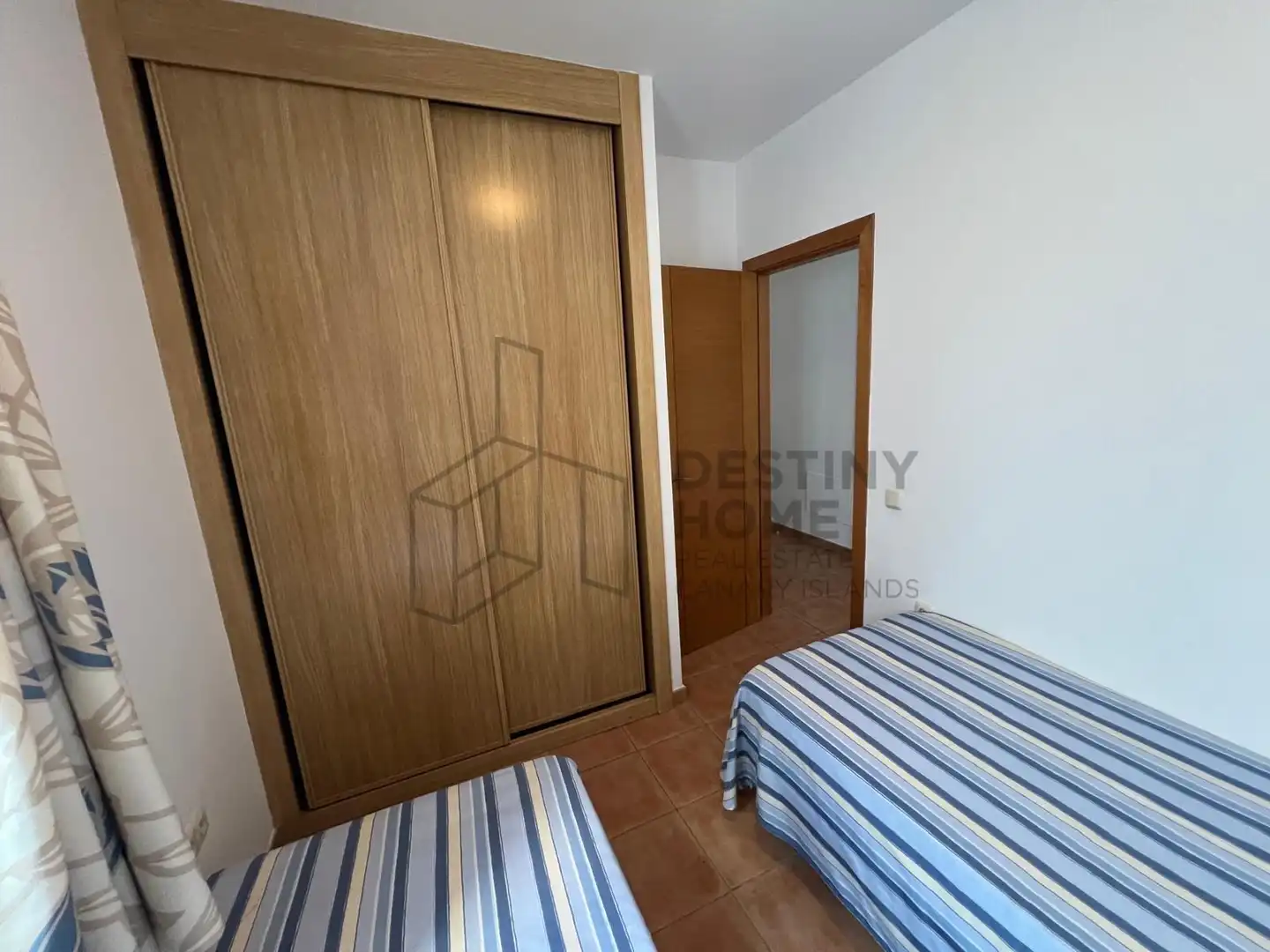 Schlafzimmer von Wohnungen zum Verkauf in La Oliva mit Abstellraum, Möbliert und Gemeinschaftspool