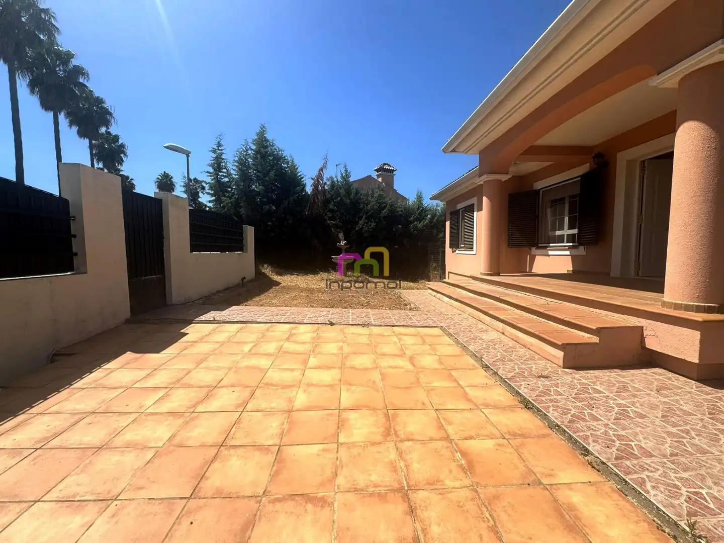 Jardí de Casa o xalet en venda en Badajoz amb Aire condicionat, Calefacció i Jardí privat