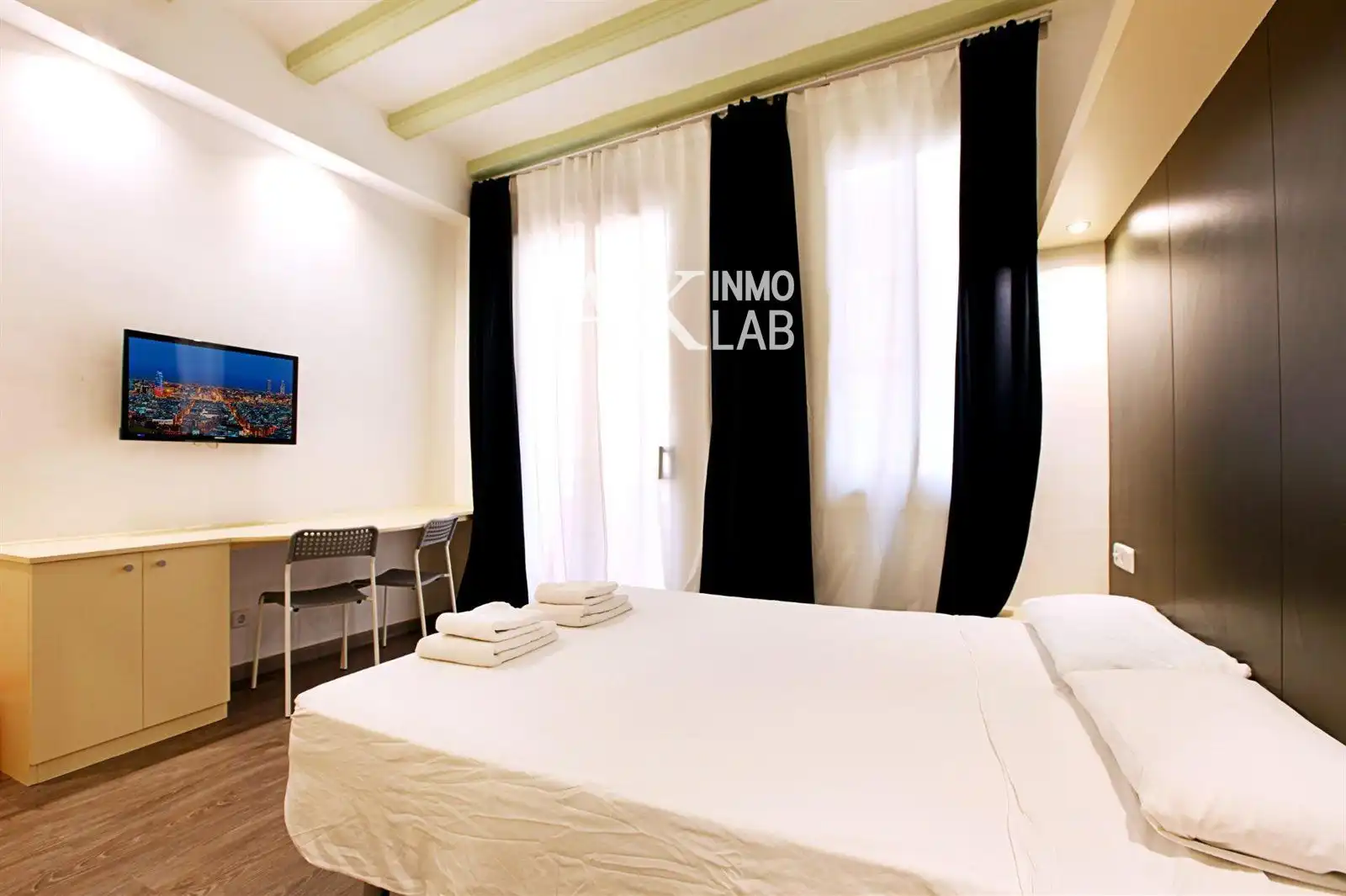 Schlafzimmer von Gebäude zum Verkauf in Barcelona