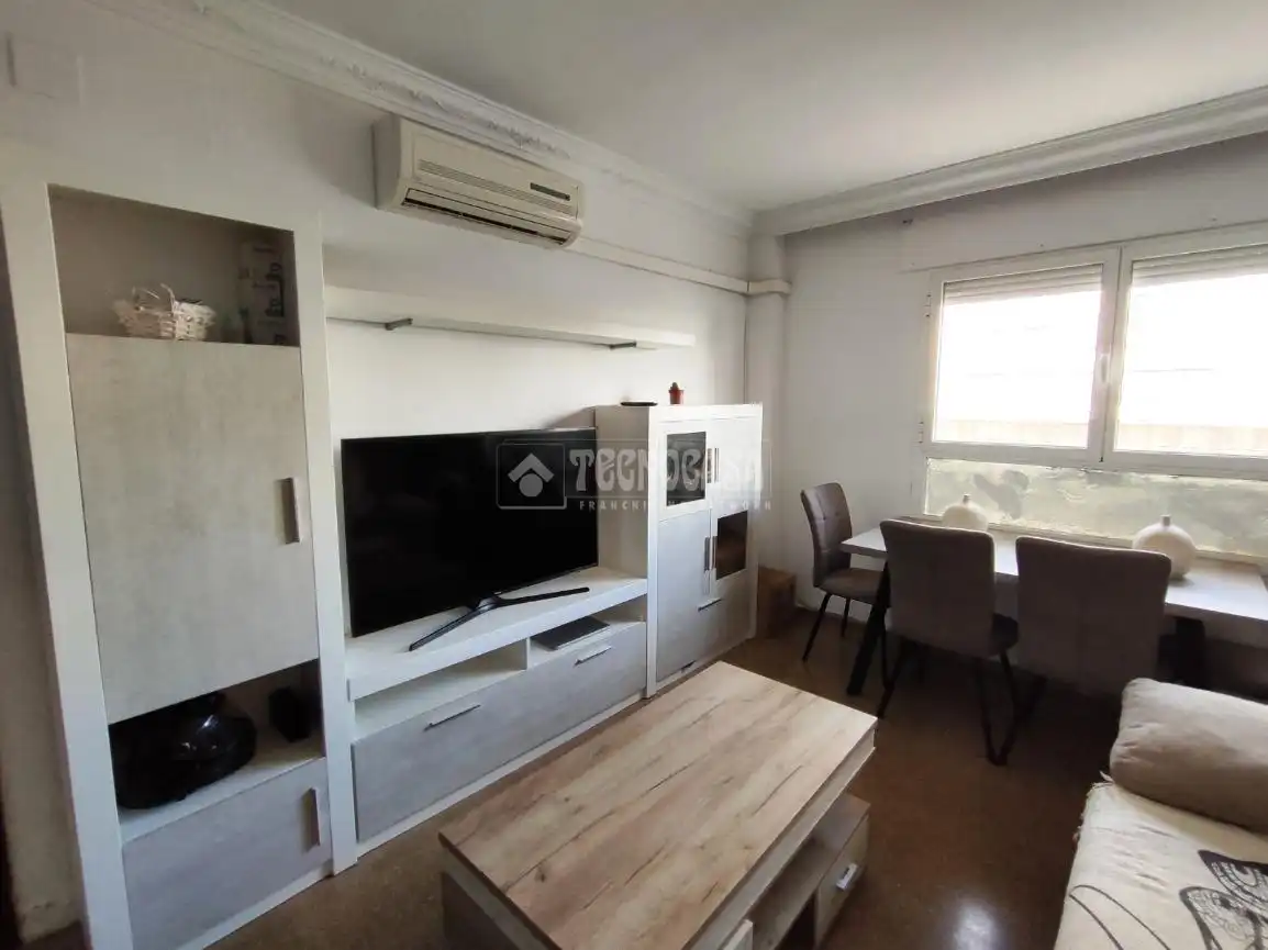 Piso en venta en Cobreros Viejo