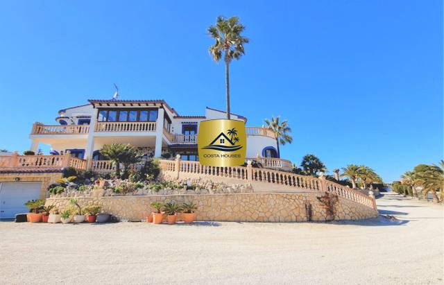 Casa-chalet en Venta en Teulada