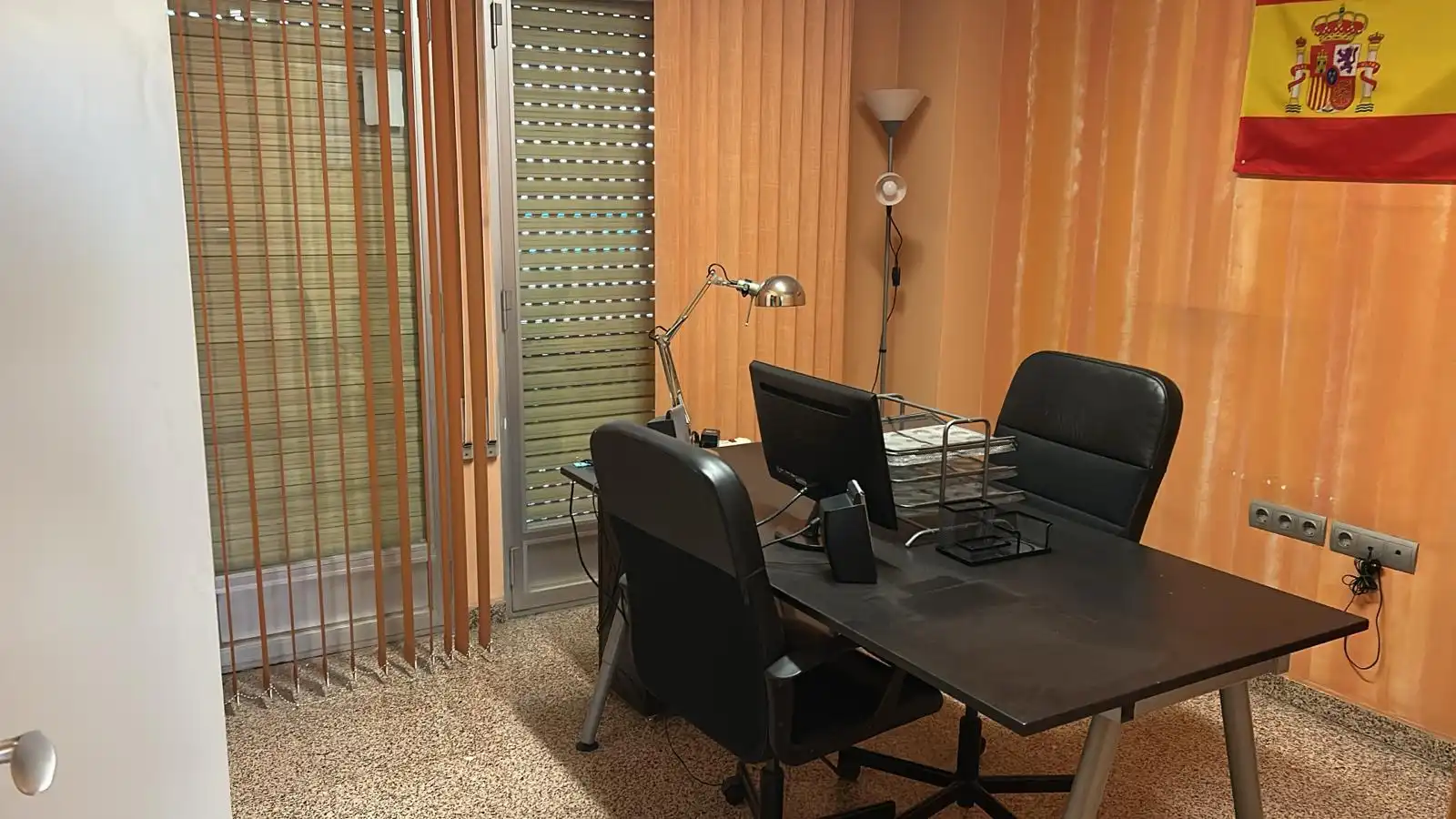 Office for rent in Alicante / Alacant  with Air Conditioner