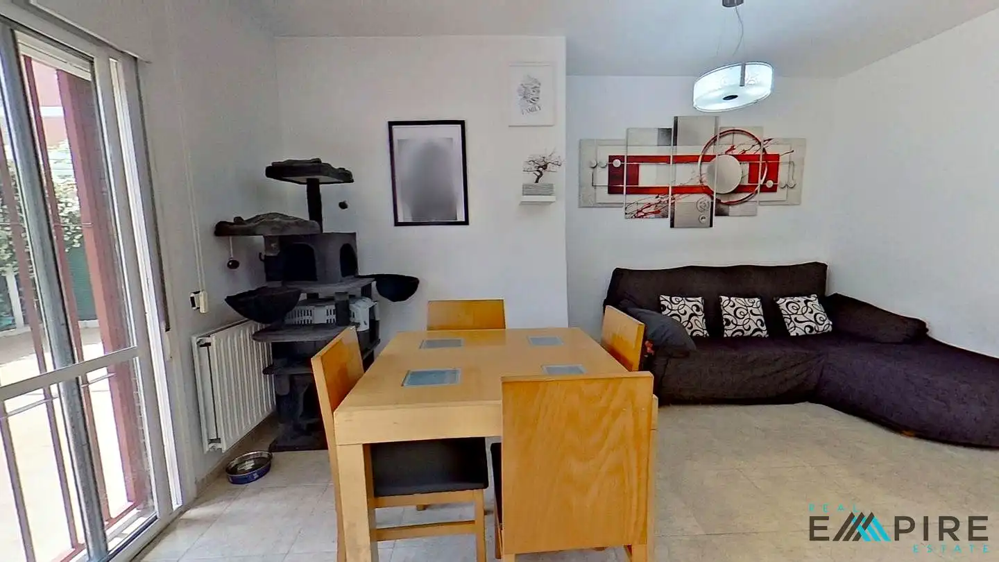 Esszimmer von Erdgeschoss zum Verkauf in Parla mit Heizung, Terrasse und Abstellraum