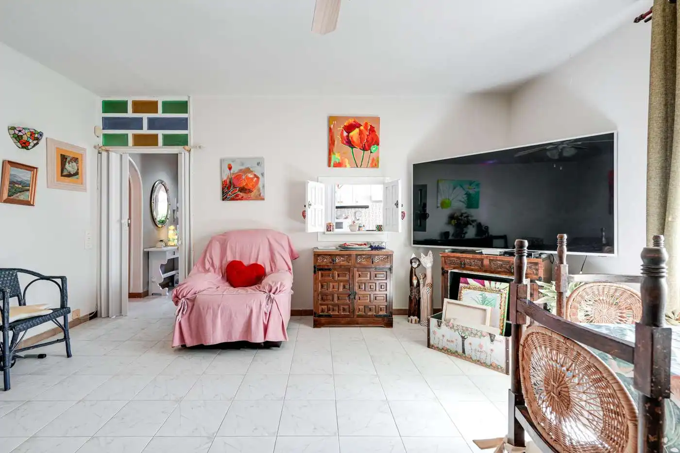 Sala de estar de Casa o chalet en venta en Mont-roig del Camp con Aire acondicionado, Jardín privado y Terraza